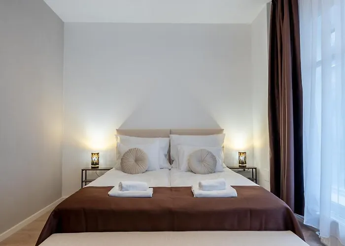 Hama Boutique Hotel *